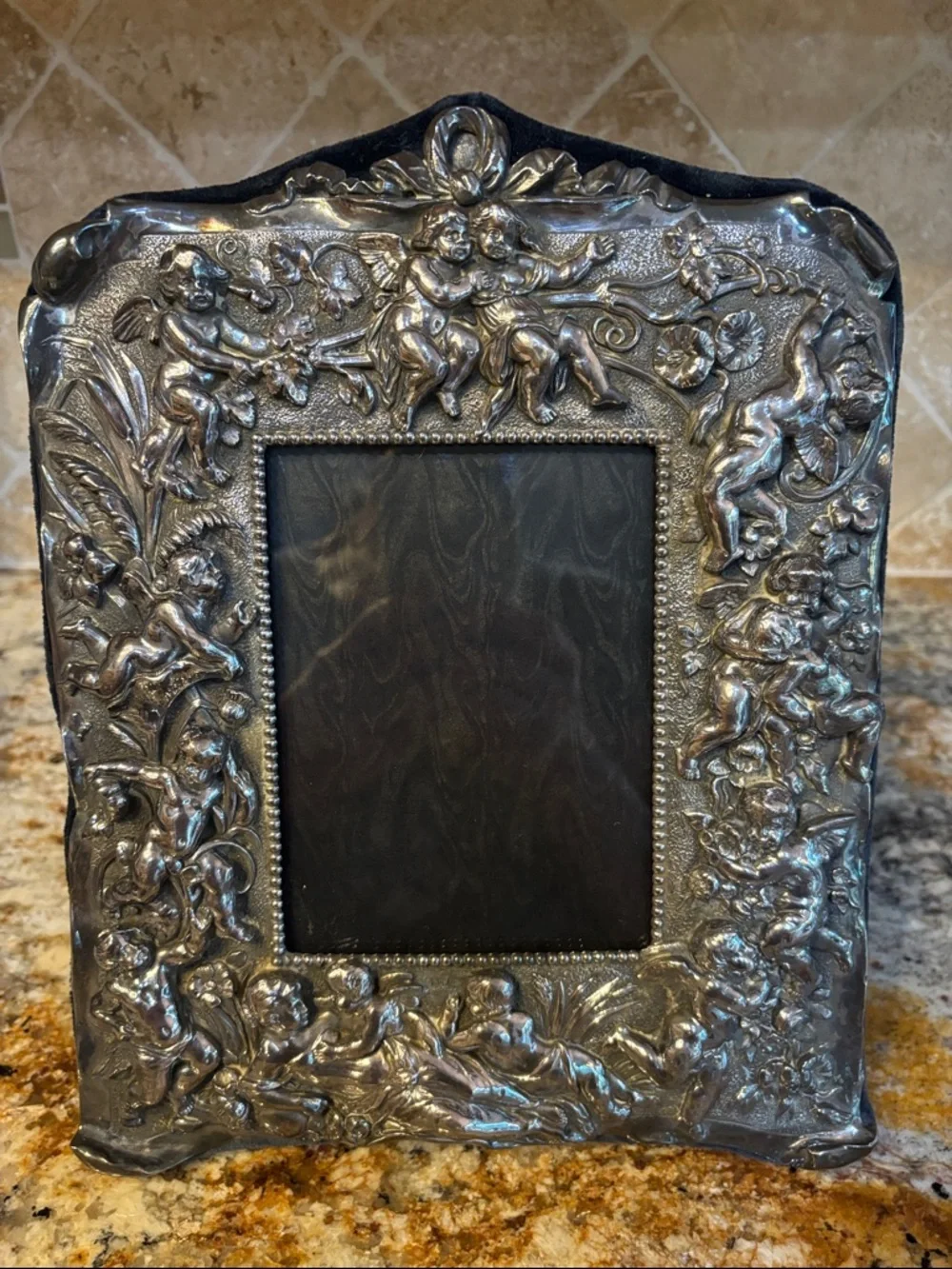 Vintage Ornate Silver Cherub Picture Frame